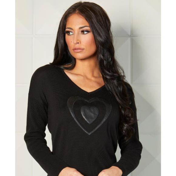 NEW ANGEL APPAREL v-neck pleather heart detail top in black - Picture 3 of 3